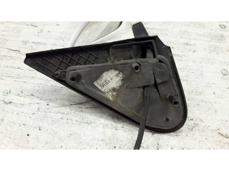 Recambio de retrovisor derecho para volkswagen polo berlina (6n1) básico referencia OEM IAM E9020098 MANUAL 