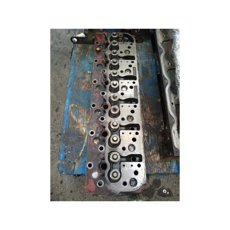 Recambio de culata para iveco eurocargo fki  (typ 100 e 18) tráfico urbano referencia OEM IAM 484688  