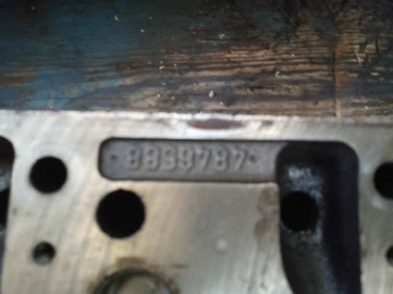 Recambio de culata para iveco eurocargo fki  (typ 100 e 18) tráfico urbano referencia OEM IAM 484688  