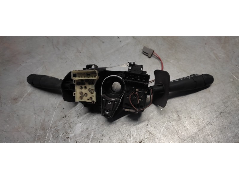 Recambio de mando multifuncion para renault megane i berlina hatchback (ba0) 1.9 dti alize referencia OEM IAM   