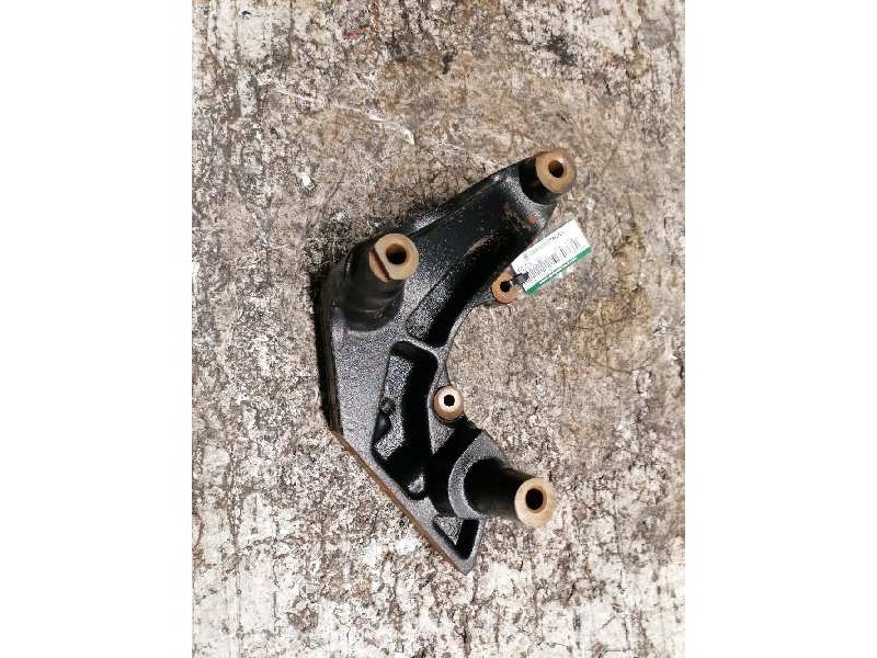 Recambio de soporte para dodge caliber s referencia OEM IAM 05105588AD  