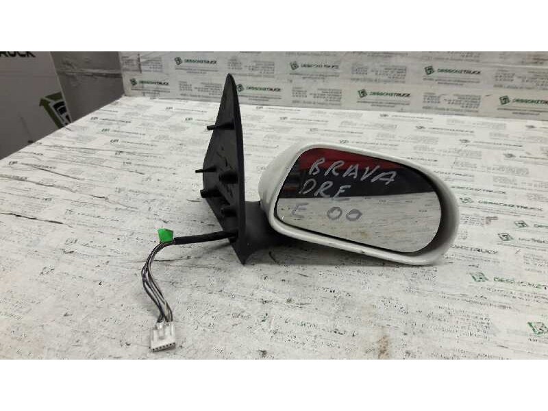 Recambio de retrovisor derecho para fiat brava (182) 16v 80 clima referencia OEM IAM   