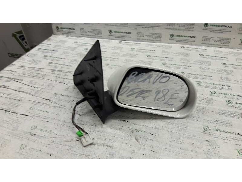 Recambio de retrovisor derecho para fiat bravo (182) 1.9 d sx referencia OEM IAM   