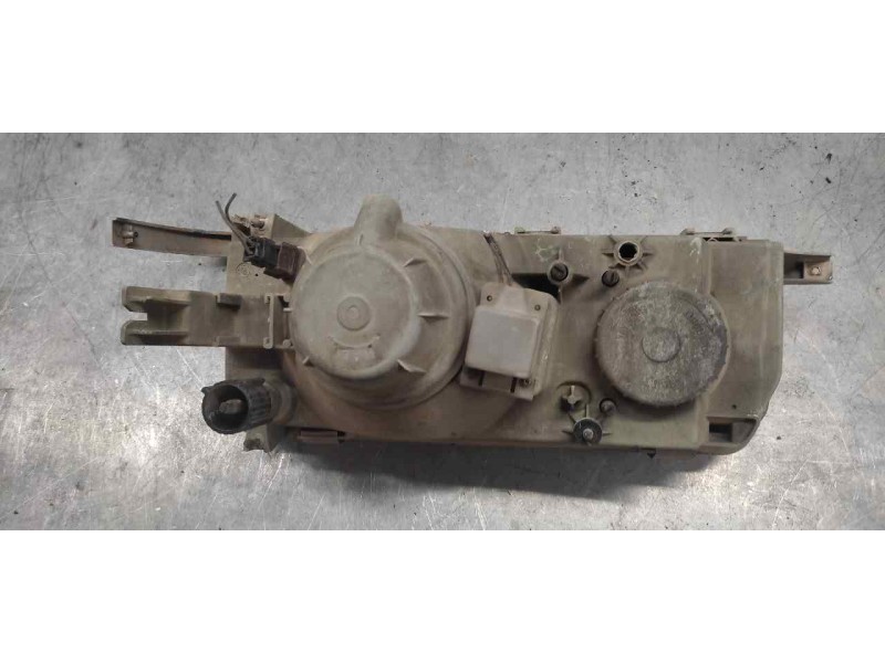 Recambio de faro derecho para renault 9 1.4 gtl avenue referencia OEM IAM   