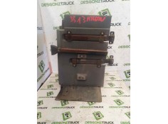 Recambio de guardabarros delantero izquierdo para nissan trucks atleon 35.13 referencia OEM IAM   