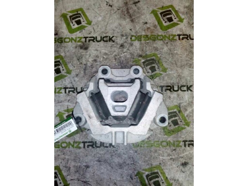 Recambio de soporte motor para renault midlum fg xxx.12    e5 cabina doble referencia OEM IAM   