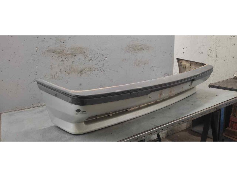 Recambio de paragolpes delantero para renault 9 1.4 gtl avenue referencia OEM IAM   