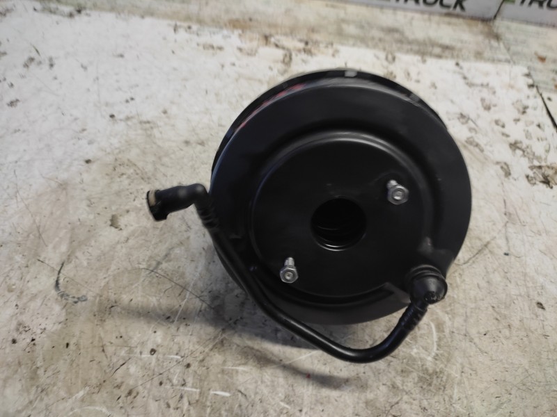 Recambio de servofreno para bmw serie 1 berlina (e81/e87) 118d referencia OEM IAM 29675197604  