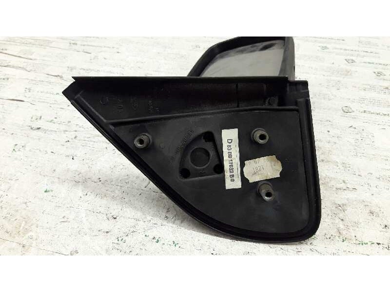 Recambio de retrovisor derecho para ford sierra berlina ghia referencia OEM IAM 17682BB MANUAL SIN MANDO 