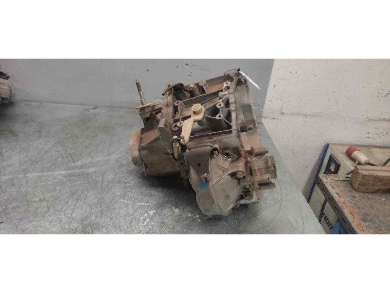 Recambio de caja cambios para peugeot 206 berlina xn referencia OEM IAM 20DL74  