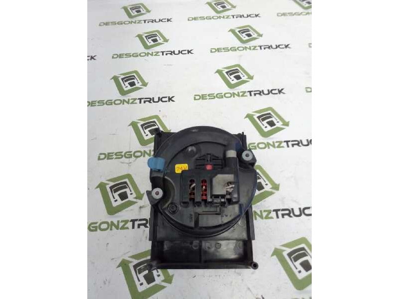 Recambio de tacografo para scania trucks serie 4 144 l/460 (460cv) referencia OEM IAM 13182480 3120032 
