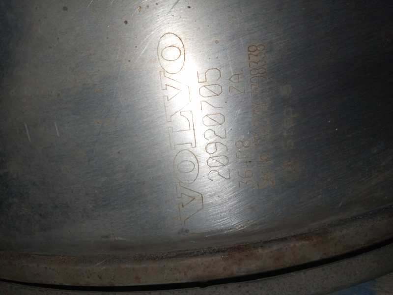 Recambio de catalizador para volvo fh xxx 12.8 diesel referencia OEM IAM 20920705  