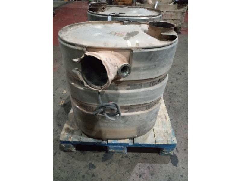 Recambio de catalizador para renault magnum ab 2005 12.8 diesel referencia OEM IAM 7420920706  