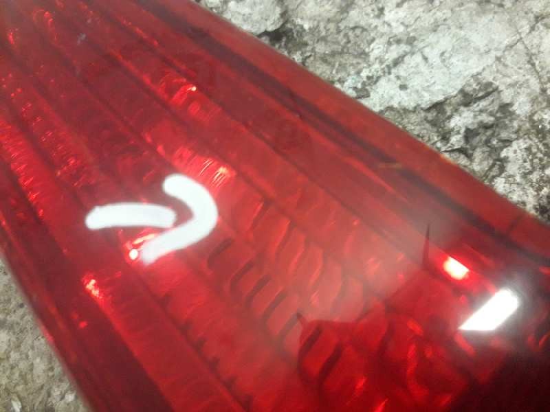 Recambio de piloto trasero derecho para citroën c4 berlina lx referencia OEM IAM  4 PINS 