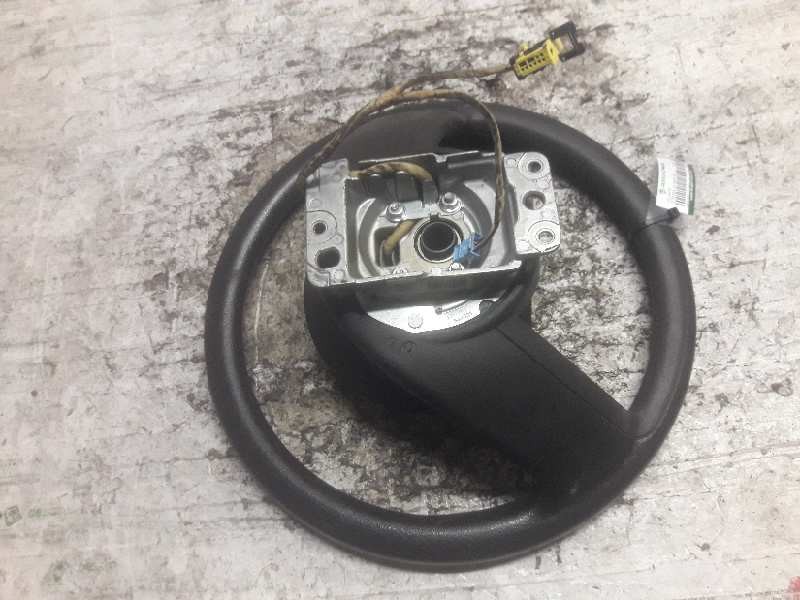 Recambio de volante para citroën c4 berlina lx referencia OEM IAM 96823700ZD  
