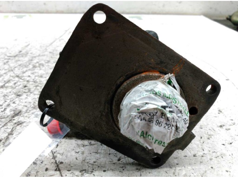 Recambio de depresor freno / bomba vacio para iveco daily combi 1989  30 - 8 combi referencia OEM IAM   