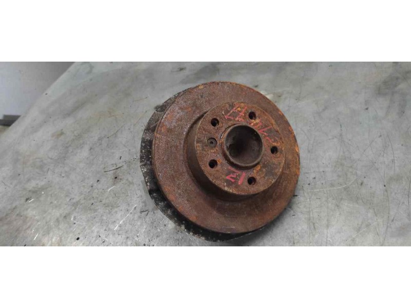 Recambio de mangueta delantera izquierda para bmw serie 1 berlina (e81/e87) 118d referencia OEM IAM 3121676444303  