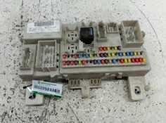 Recambio de caja reles / fusibles para ford focus sportbreak (cap) ghia referencia OEM IAM  97RA012080 