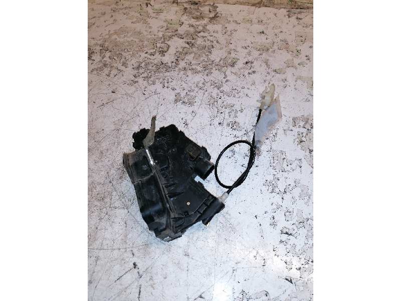 Recambio de cerradura puerta delantera derecha para bmw serie 3 berlina (e46) 323i referencia OEM IAM   7 PINS