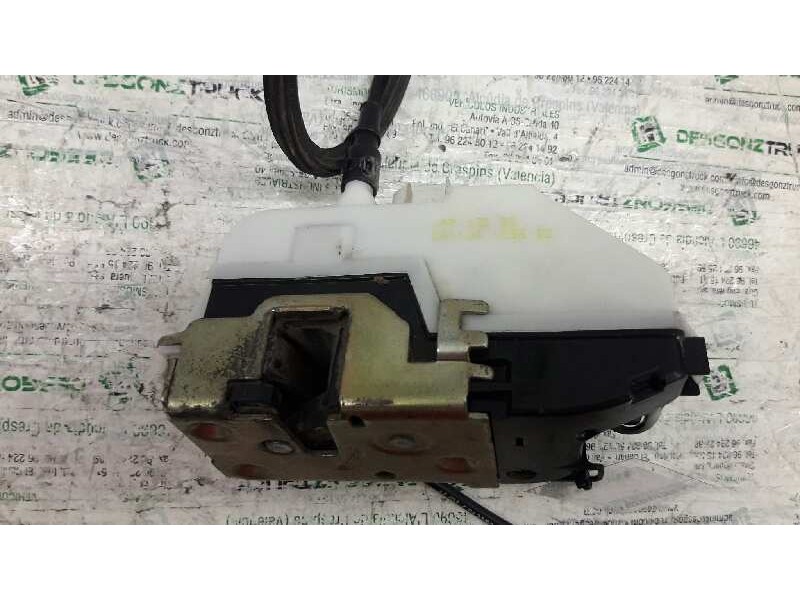 Recambio de cerradura puerta delantera derecha para citroën c3 1.4 satisfaction referencia OEM IAM   