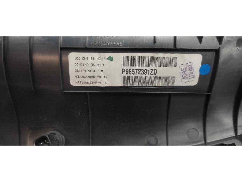 Recambio de cuadro instrumentos para citroën c4 berlina sx referencia OEM IAM 96572391ZD NS9185633P 