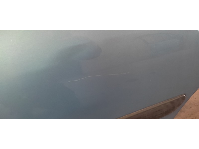 Recambio de puerta trasera izquierda para citroën c3 1.4 audace referencia OEM IAM   