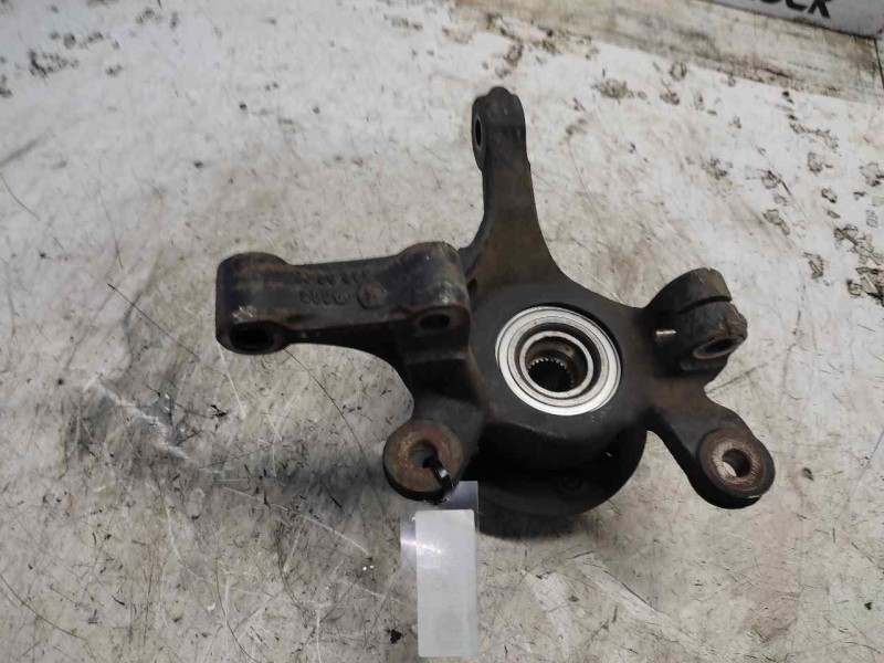 Recambio de mangueta delantera derecha para mercedes-benz vito (w638) combi 110 cdi (638.194) referencia OEM IAM   