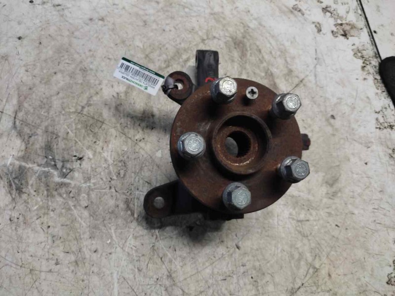 Recambio de mangueta delantera izquierda para mercedes-benz vito (w638) combi 110 cdi (638.194) referencia OEM IAM   