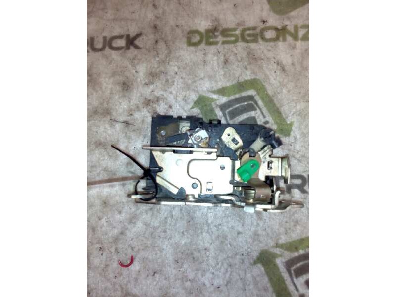 Recambio de cerradura puerta delantera derecha para iveco trucks daily 35s9 referencia OEM IAM   