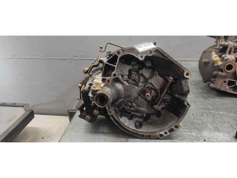 Recambio de caja cambios para citroën xsara berlina 1.6 16v tonic referencia OEM IAM 20CN28  