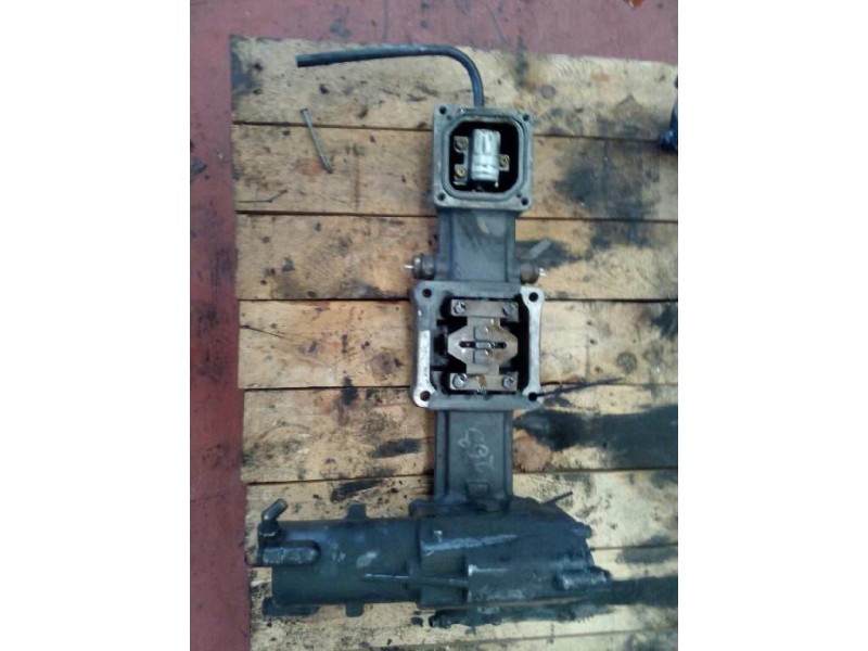 Recambio de selector caja cambios para scania trucks serie 4 bus k 124 referencia OEM IAM 1349220  