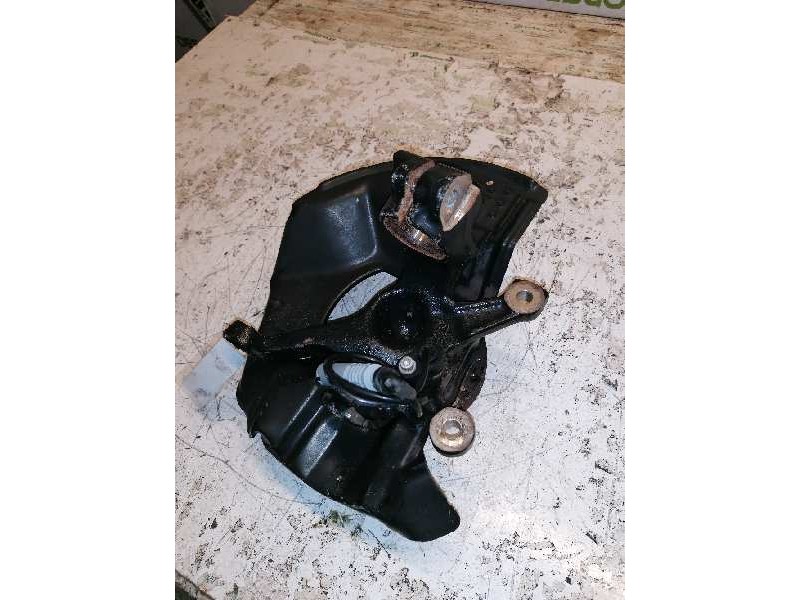 Recambio de mangueta delantera derecha para bmw serie 3 berlina (e46) 323i referencia OEM IAM   