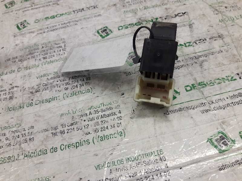Recambio de mando elevalunas trasero izquierdo para nissan primera berlina (p11) básico referencia OEM IAM   