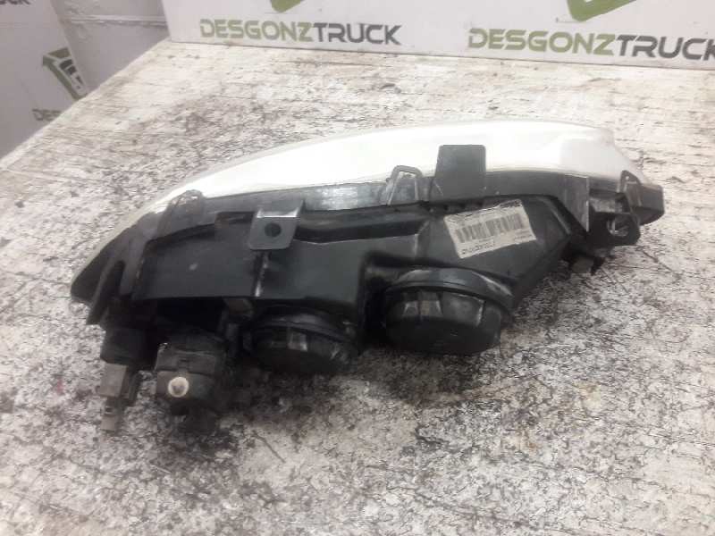 Recambio de faro izquierdo para renault megane i fase 2 classic (la..) 1.4 16v expression referencia OEM IAM   