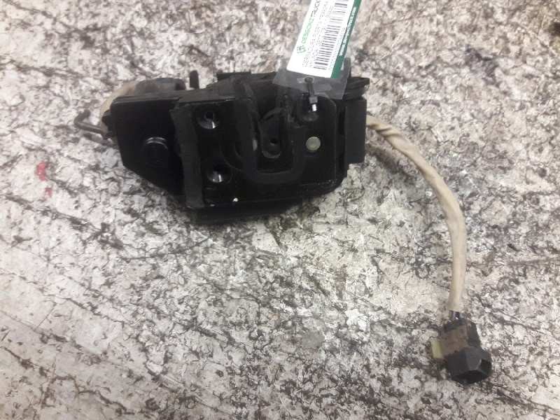 Recambio de cerradura puerta trasera izquierda para hyundai getz (tb) 1.1 básico referencia OEM IAM  5 PINS 