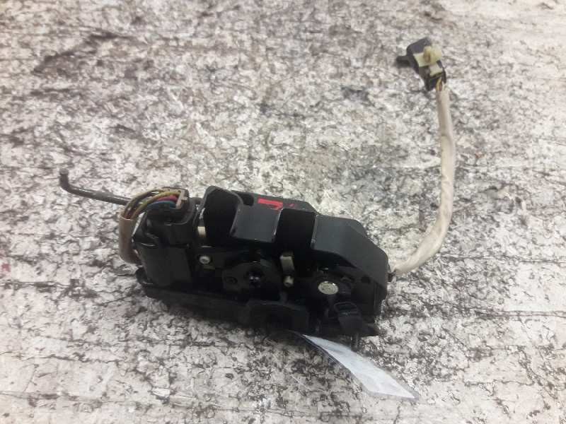 Recambio de cerradura puerta trasera izquierda para hyundai getz (tb) 1.1 básico referencia OEM IAM  5 PINS 
