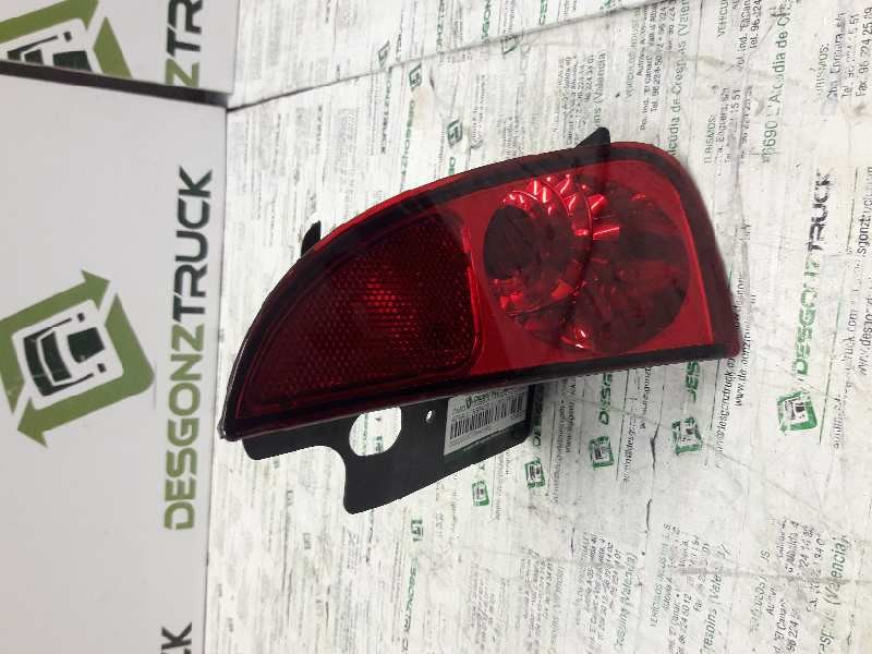 Recambio de faro antiniebla trasero izquierdo para renault espace iv (jk0) grand espace expression referencia OEM IAM 8200027155
