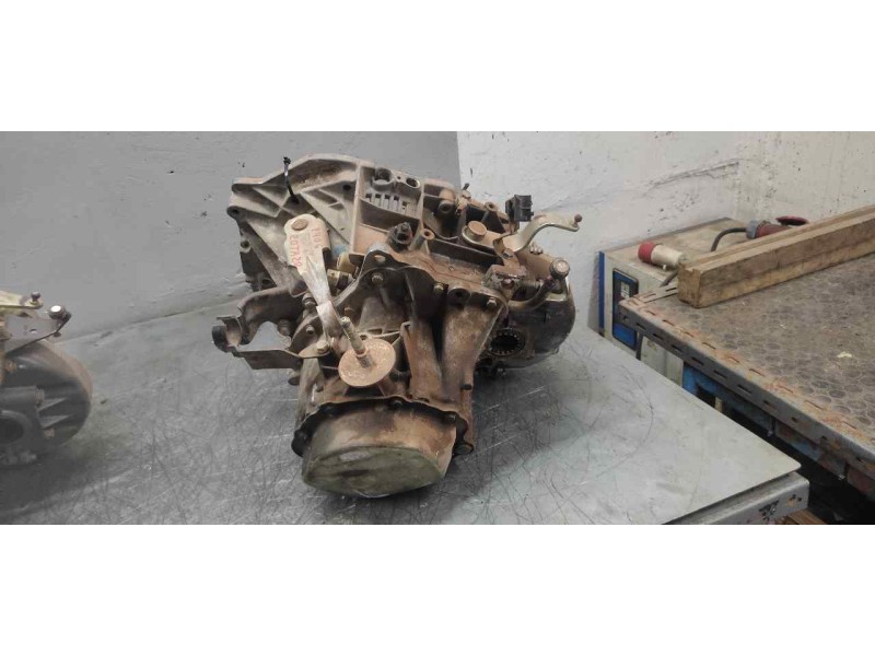 Recambio de caja cambios para citroën xsara berlina 1.9 turbodiesel referencia OEM IAM 20TA20  