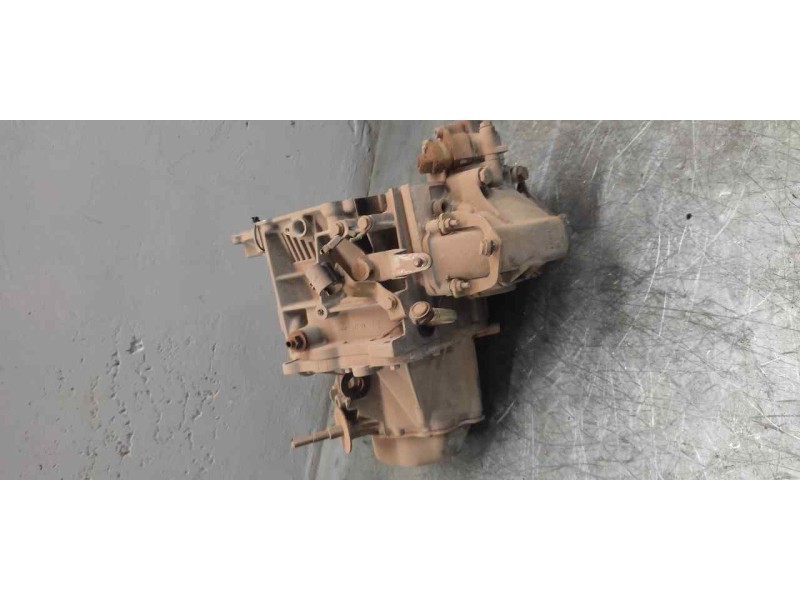 Recambio de caja cambios para citroën xsara berlina 1.9 diesel referencia OEM IAM 20TB38  