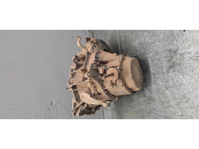 Recambio de caja cambios para citroën xsara berlina 1.9 diesel referencia OEM IAM 20TB38  