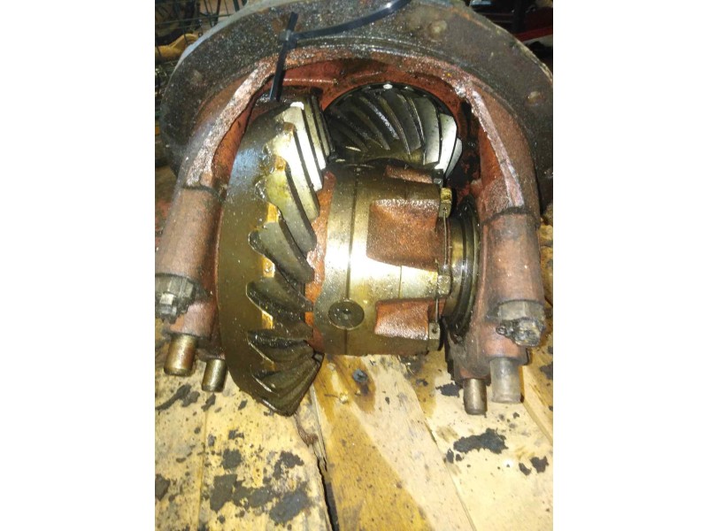 Recambio de grupo para pegaso trucks serie 1200 1223 referencia OEM IAM 27X14  