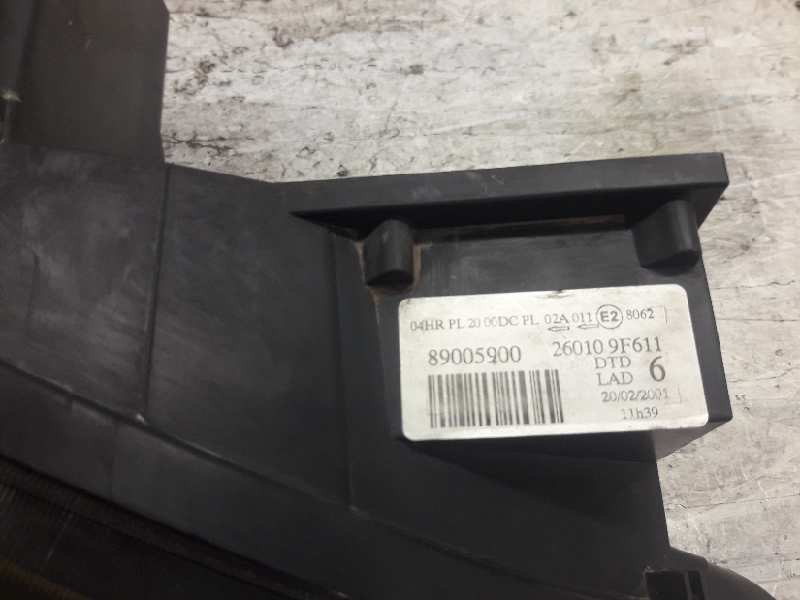 Recambio de faro derecho para nissan primera berlina (p11) básico referencia OEM IAM 89005900 XENON 