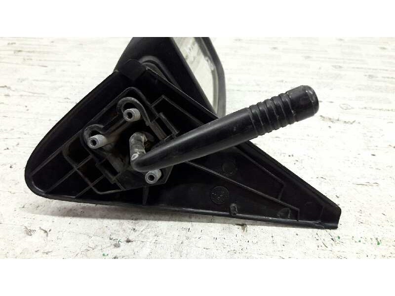 Recambio de retrovisor izquierdo para peugeot 205 berlina 1.4 mito referencia OEM IAM  MANUAL 
