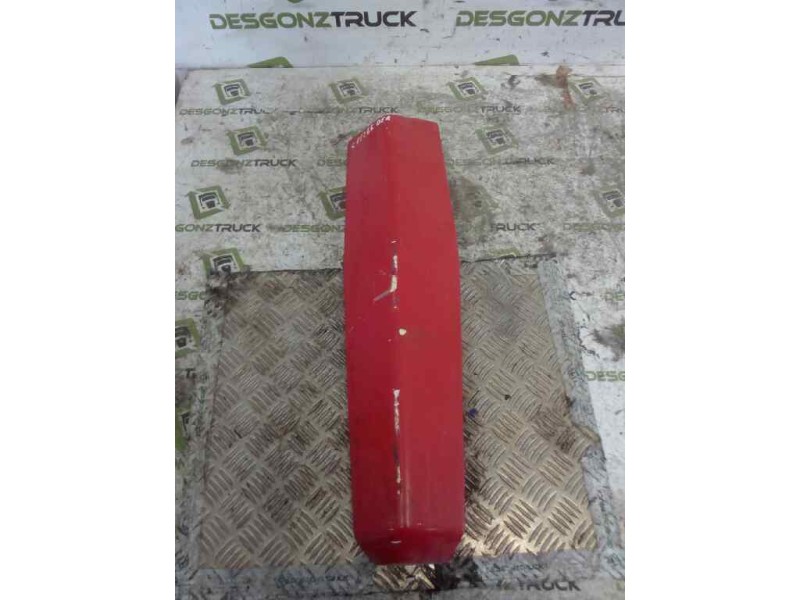 Recambio de deflector derecho para renault trucks g g 220.20 referencia OEM IAM   