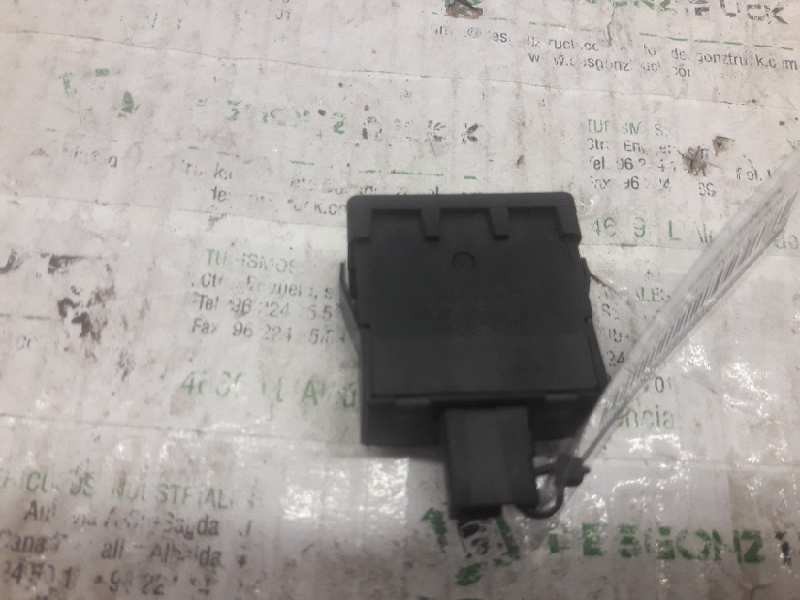 Recambio de boton regulacion de faros para peugeot 207 sport referencia OEM IAM 96384422XT 96366692XT 3 PINS