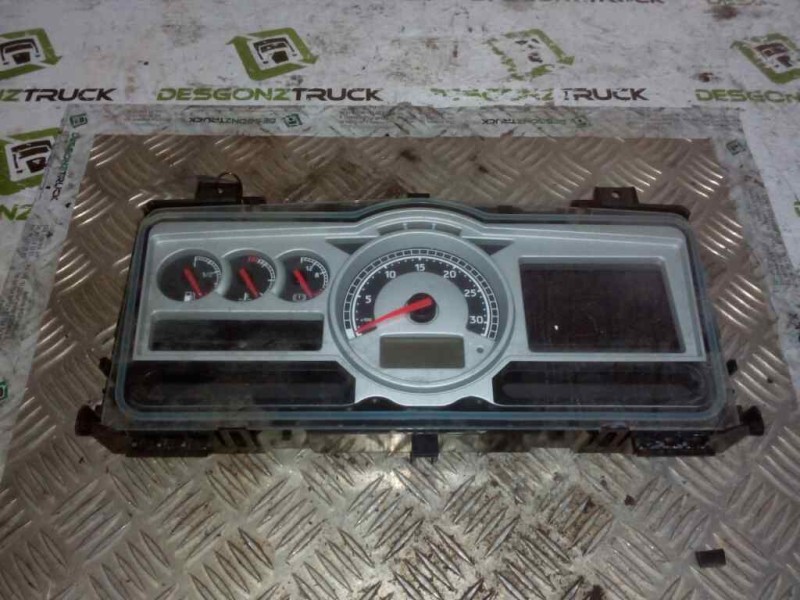 Recambio de cuadro instrumentos para renault magnum ab 2005 12.8 diesel referencia OEM IAM 7420977604 7422185288 