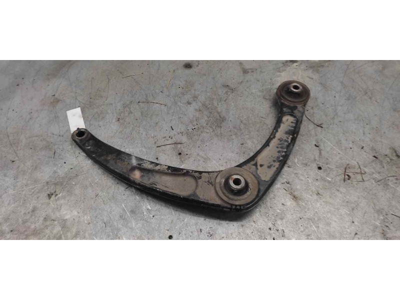 Recambio de brazo suspension inferior delantero derecho para peugeot 307 cc (s1) 2.0 referencia OEM IAM   