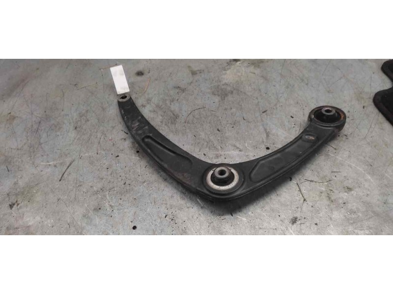 Recambio de brazo suspension inferior delantero izquierdo para peugeot 307 cc (s1) 2.0 referencia OEM IAM   