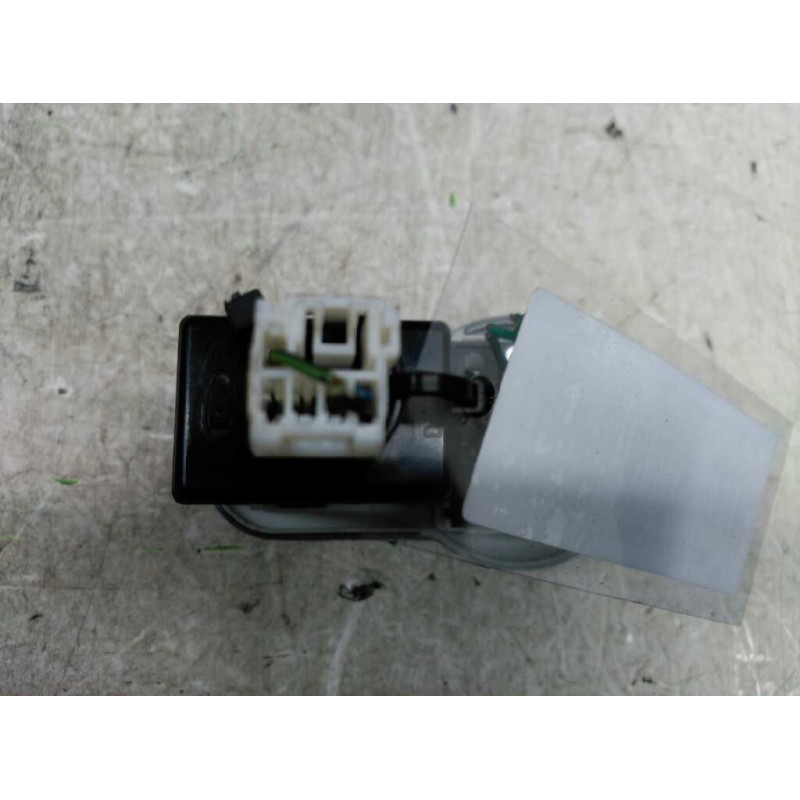Recambio de mando retrovisor para kia shuma ii 1.6 ls berlina portón referencia OEM IAM 0K2N466600  