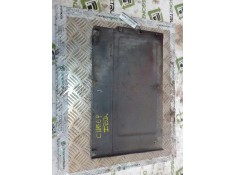 Recambio de moldura trasera cabina para nissan trucks l35.09 ... referencia OEM IAM IZQUIERDA   2